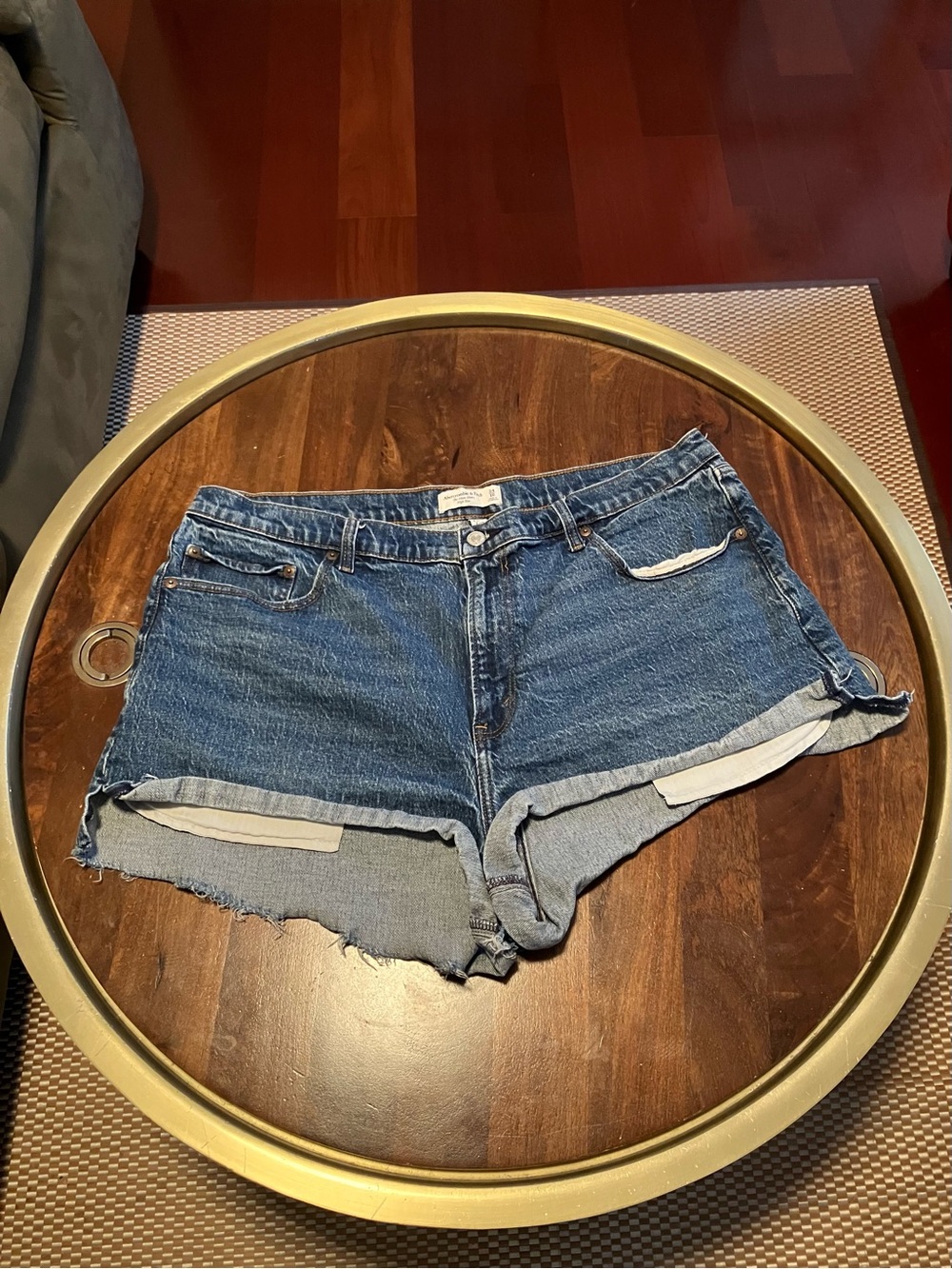 Abercrombie & Fitch The Mom Short High Rise Curve Love Blue Denim Shorts 34/18